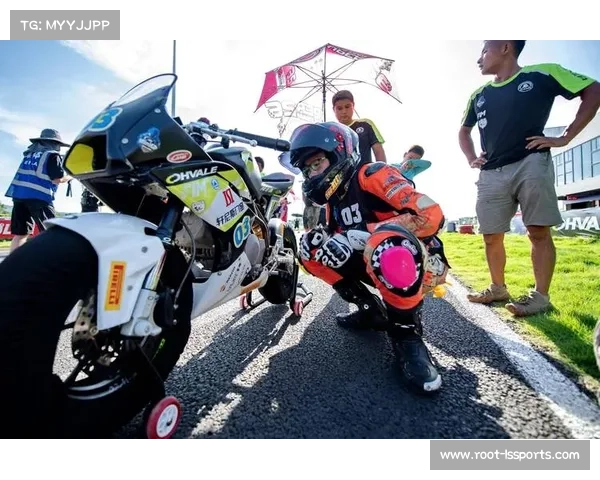 20支职业车队抵达丽江,环云南揭幕站赛道完成最终勘验 20支职业车队抵达丽江,环云南揭幕站赛道完成最终勘验