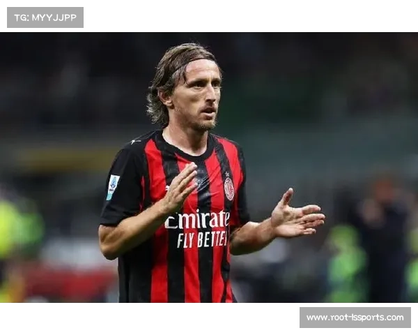 AC米兰2-1绝杀比萨,40岁莫德里奇替补制胜